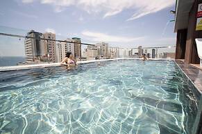 Elites Hotel