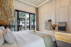 Villa Giraffe