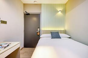 Habyt Studios Kallang