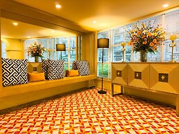 Kastel Bangkok Hotel