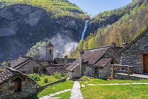 Rustico Val Bavona House