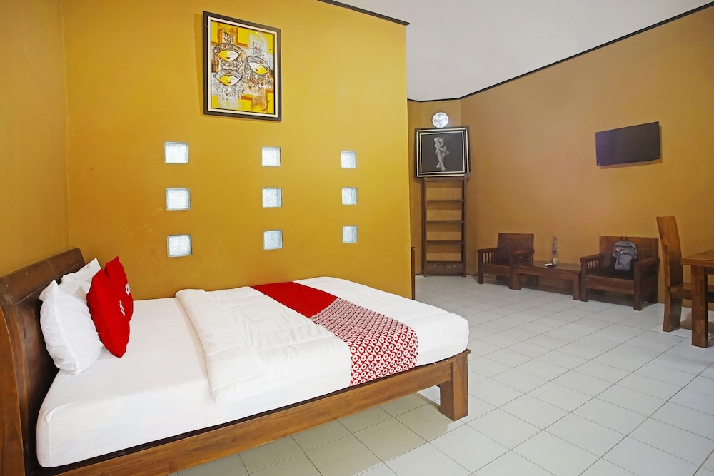 Hotel O Fidel Caestro Homestay