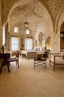 Arura Mardin