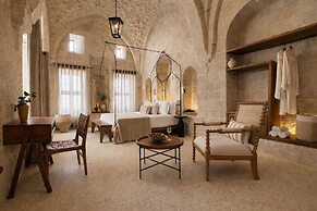 Arura Mardin