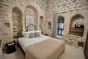 Arura Mardin