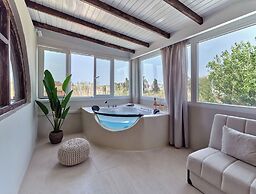 Paridian Living