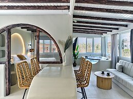 Paridian Living