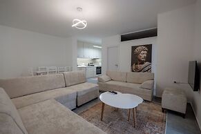 Esel Apartments