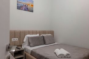 Esel Apartments