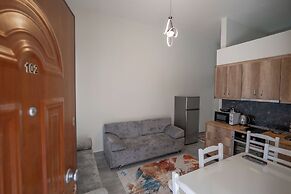 Esel Apartments