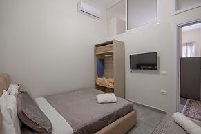 Esel Apartments