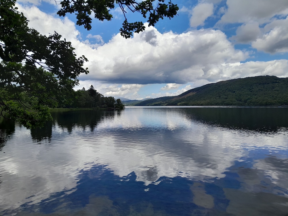 Ye Old'e Man - Sleeps 6 & Pet Friendly
