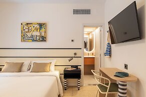 Hotel Robson