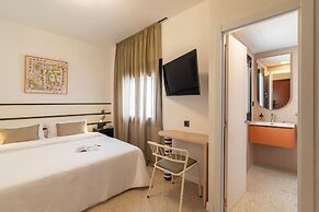 Hotel Robson