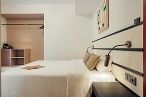 Hotel Robson