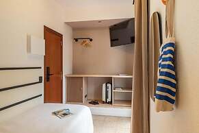 Hotel Robson