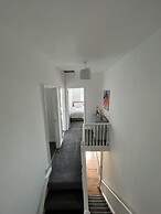 4 Bedroom House, Sleeps 7 - Central & Pet Friendly