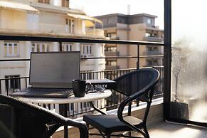 Finders Top Floor Apartments
