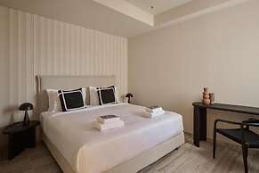 Finders Top Floor Apartments