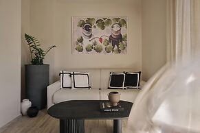 Finders Top Floor Apartments