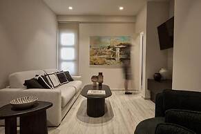 Finders Top Floor Apartments