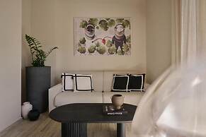 Finders Top Floor Apartments