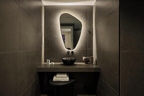 Finders Top Floor Apartments