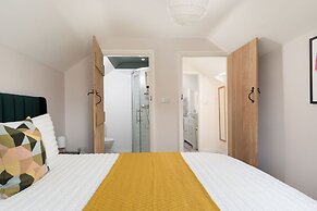 4-bed Cottage - Pets With Garden & Wood Burner