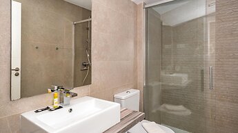 Top-floor Apartment With Pool Ref 20