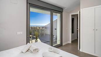 Top-floor Apartment With Pool Ref 20