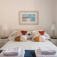 Apartment - 2 Bedrooms - Pet Friendly - Parking