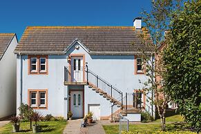 Apartment - 2 Bedrooms - Pet Friendly - Parking