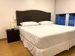 Redibuk - Luxury duplex 1BR Miraflores