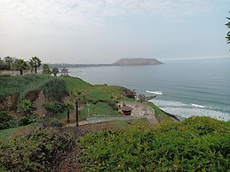 Redibuk - Luxury duplex 1BR Miraflores