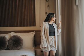Jules and Laurent Hotel Contemporaneo