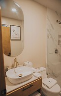Jules and Laurent Hotel Contemporaneo