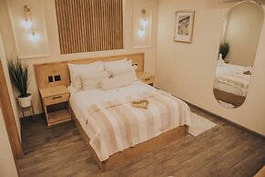 Jules and Laurent Hotel Contemporaneo