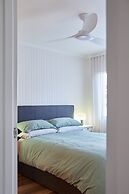 Little Palms by Burleigh Letting Co