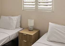 Swell Apartments - by Burleigh Letting