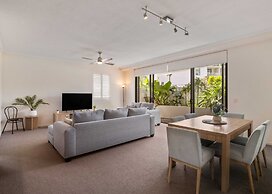 Swell Apartments - by Burleigh Letting