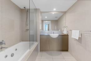 Swell Apartments - by Burleigh Letting