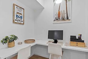 Swell Apartments - by Burleigh Letting
