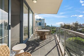 Swell Apartments - by Burleigh Letting