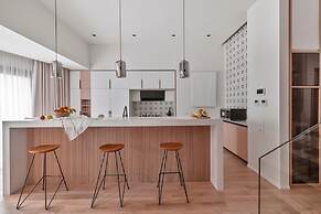 Vesta - Luxury APT - 3BR - La Mirada
