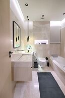 Vesta - Luxury APT - 3BR - La Mirada