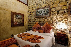 Chateau Du Comte