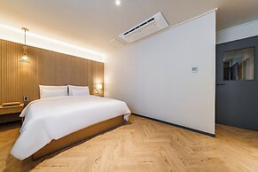 Browndot Samcheonpo