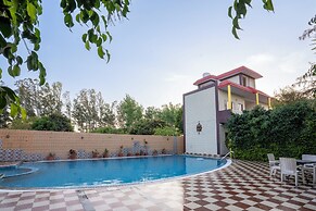 CORBETT D RESORT