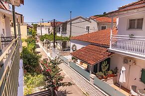Antonia's Apartments