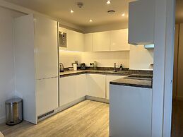 Highend 2bed Duplex Apt With Top Floor Terrace